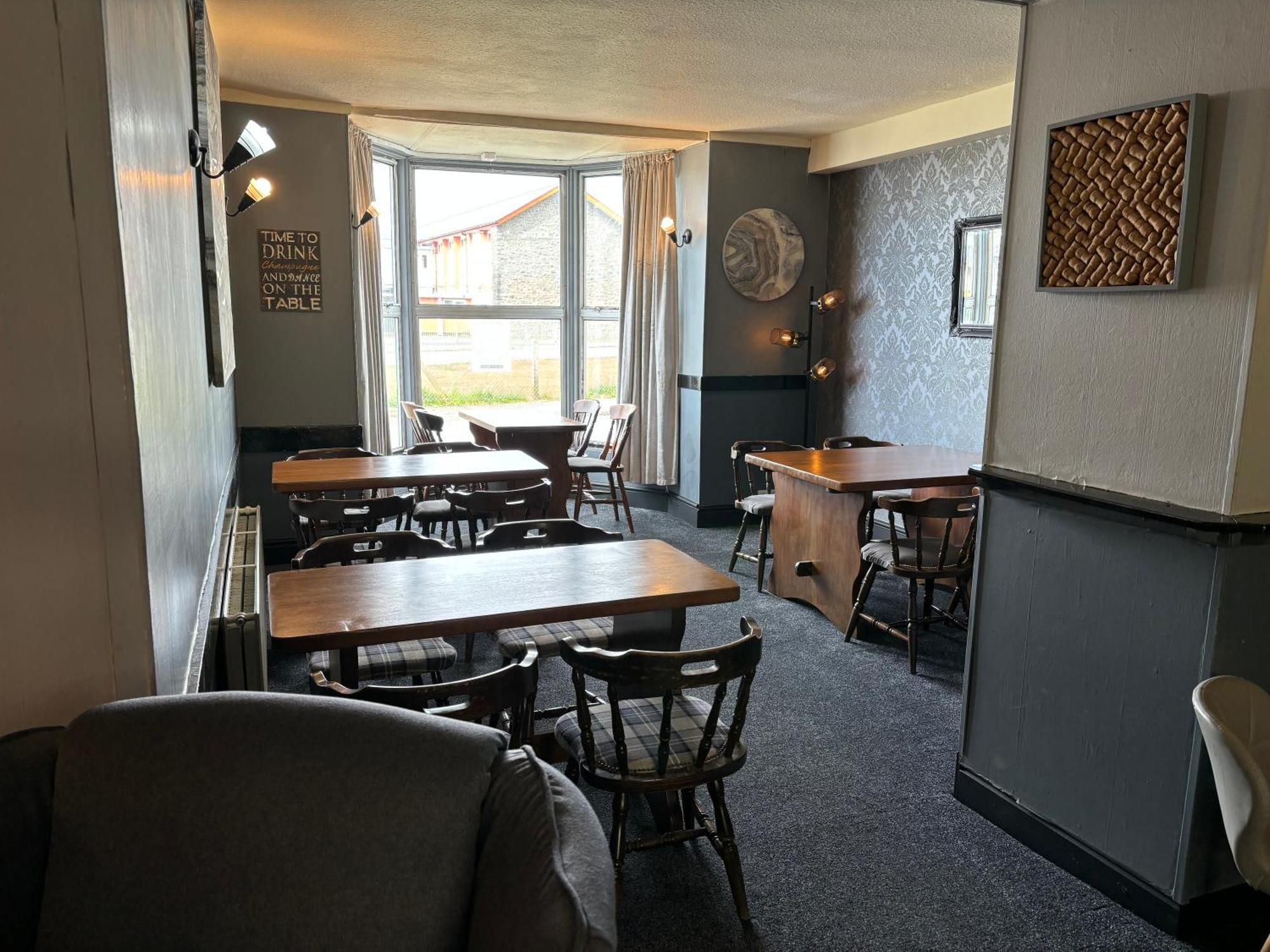 The Queens Hotel Harlech Luaran gambar