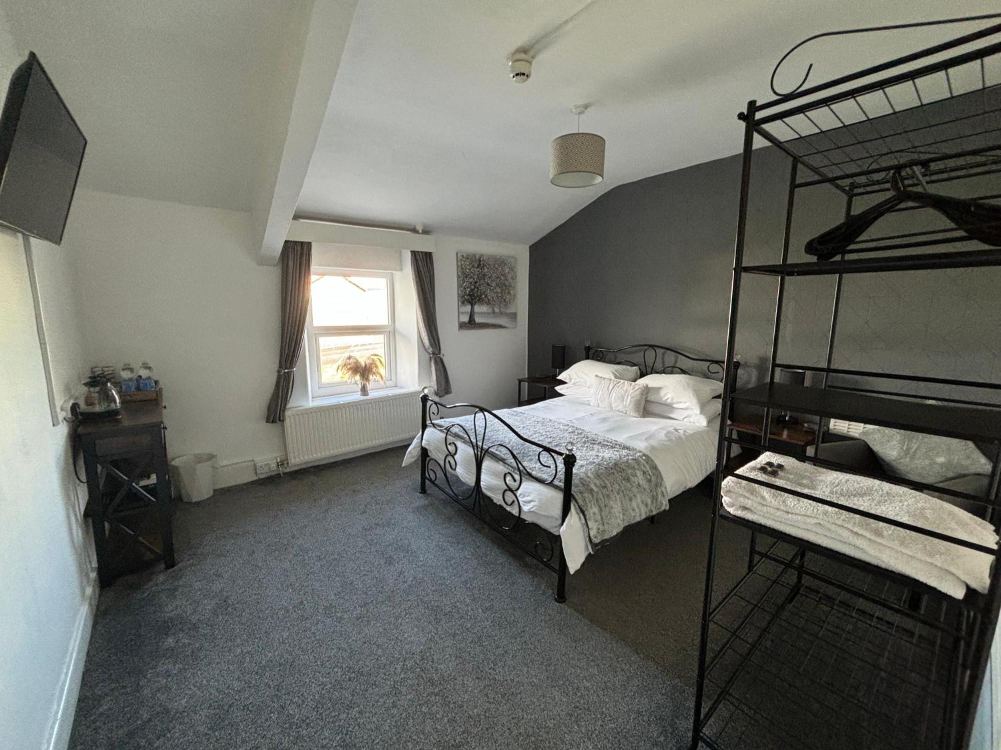 The Queens Hotel Harlech Luaran gambar